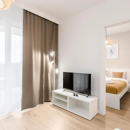Warsaw City Family Premium Exterior photo